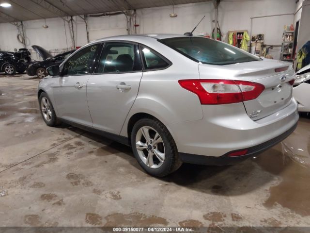 Photo 2 VIN: 1FADP3F27EL347084 - FORD FOCUS 