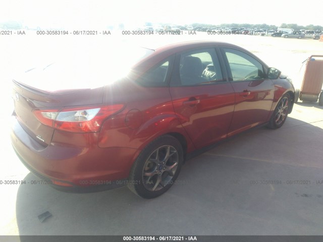 Photo 3 VIN: 1FADP3F27EL354908 - FORD FOCUS 