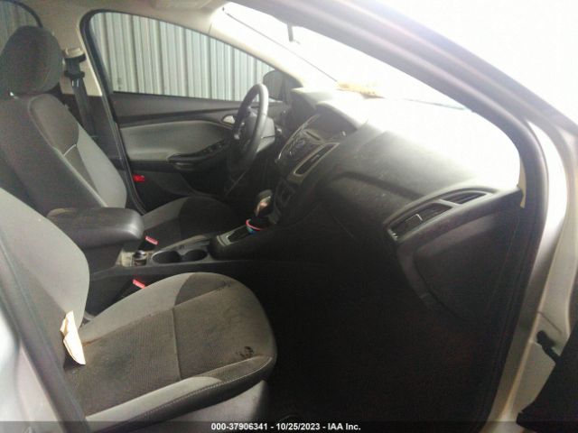 Photo 4 VIN: 1FADP3F27EL368100 - FORD FOCUS 