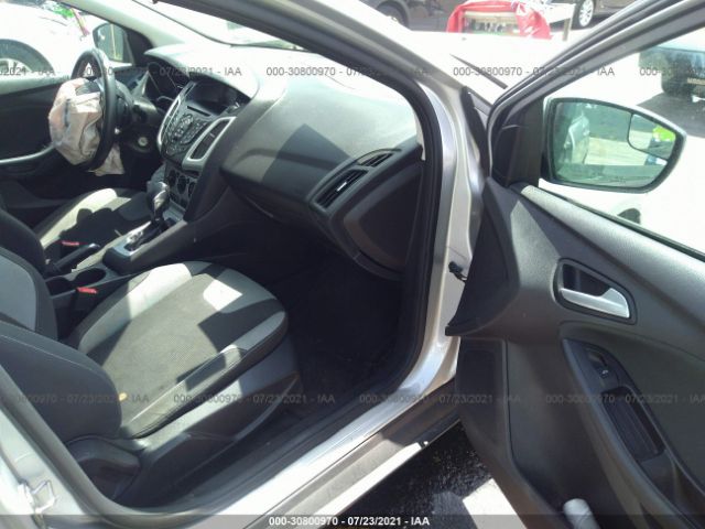 Photo 4 VIN: 1FADP3F27EL387620 - FORD FOCUS 