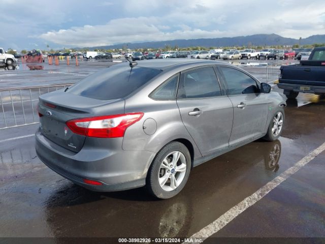 Photo 3 VIN: 1FADP3F27EL392607 - FORD FOCUS 