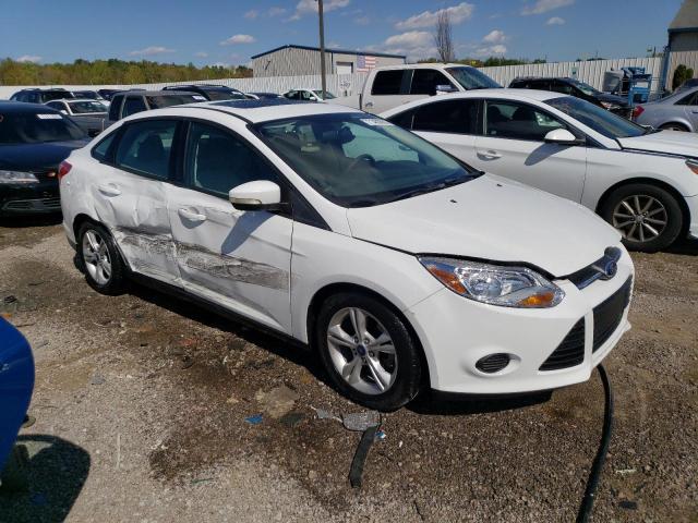 Photo 3 VIN: 1FADP3F27EL457648 - FORD FOCUS SE 