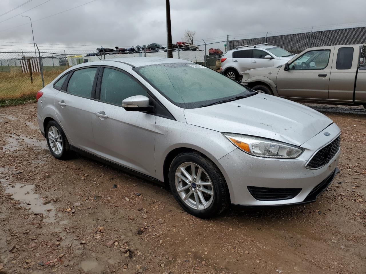 Photo 3 VIN: 1FADP3F27FL202953 - FORD FOCUS 