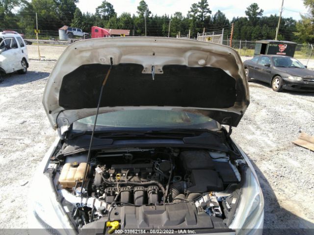 Photo 9 VIN: 1FADP3F27FL353825 - FORD FOCUS 