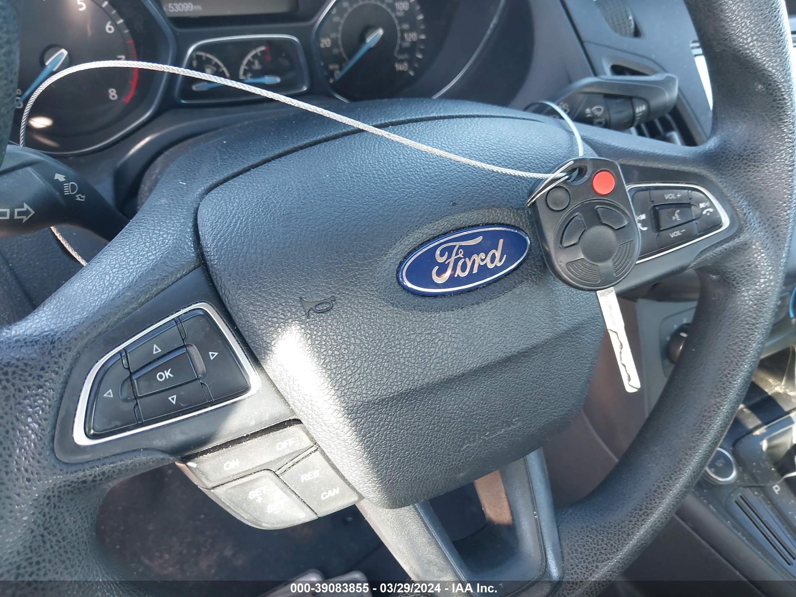 Photo 10 VIN: 1FADP3F27FL356899 - FORD FOCUS 