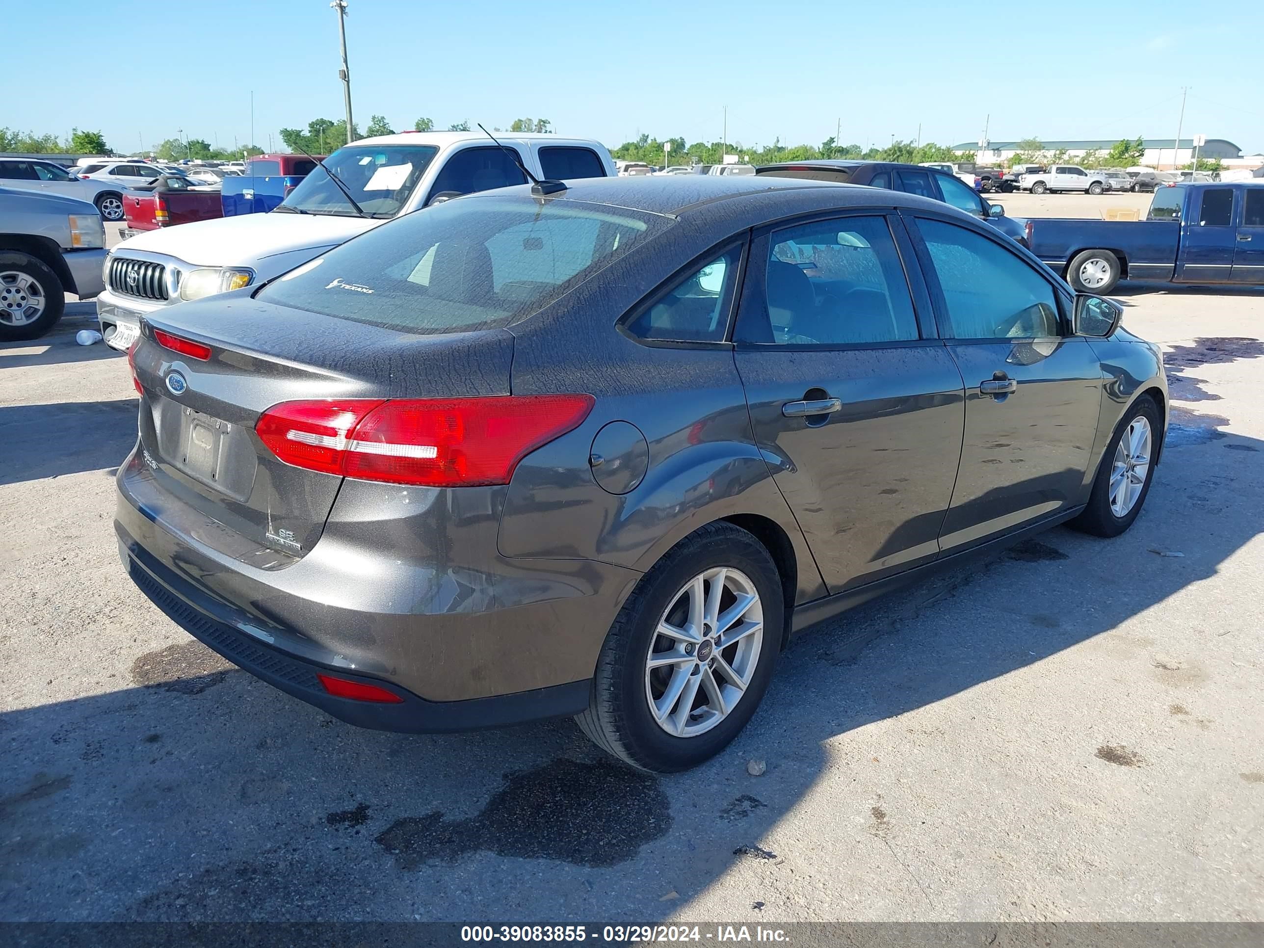 Photo 3 VIN: 1FADP3F27FL356899 - FORD FOCUS 