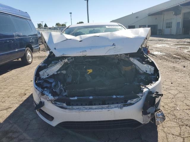 Photo 4 VIN: 1FADP3F27GL214392 - FORD FOCUS SE 