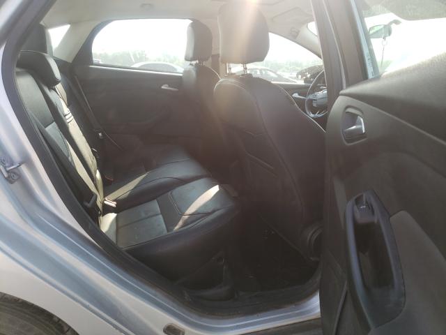 Photo 5 VIN: 1FADP3F27GL225330 - FORD FOCUS SE 