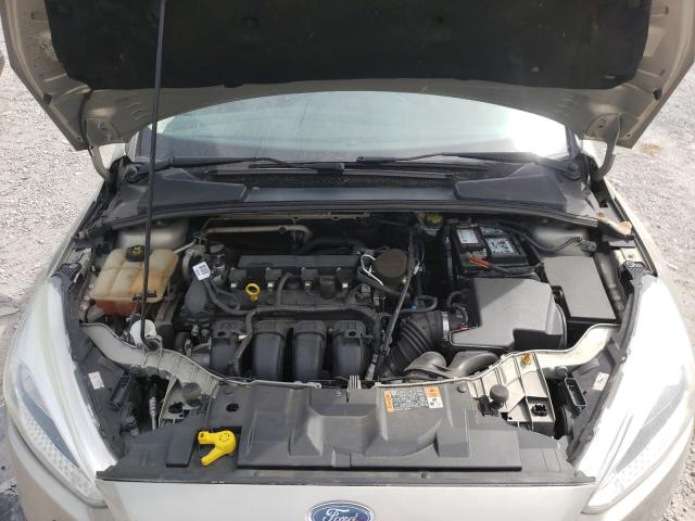 Photo 6 VIN: 1FADP3F27GL239180 - FORD FOCUS SE 