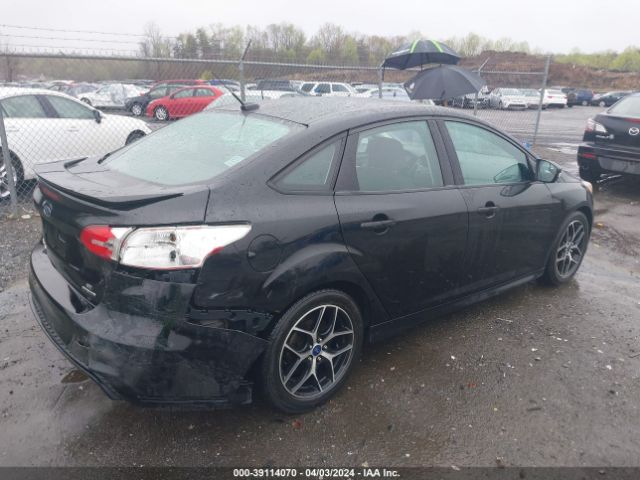 Photo 3 VIN: 1FADP3F27GL244668 - FORD FOCUS 