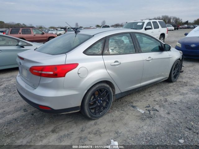 Photo 3 VIN: 1FADP3F27GL266444 - FORD FOCUS 