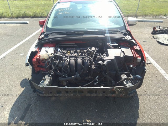 Photo 5 VIN: 1FADP3F27GL331793 - FORD FOCUS 