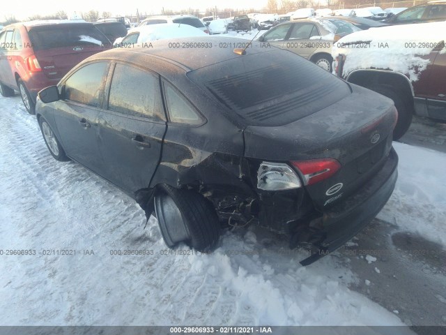 Photo 2 VIN: 1FADP3F27HL203104 - FORD FOCUS 