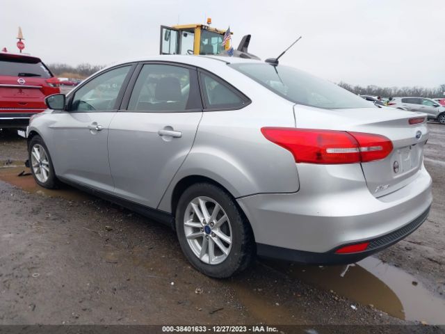 Photo 2 VIN: 1FADP3F27HL204267 - FORD FOCUS 