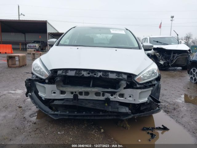 Photo 5 VIN: 1FADP3F27HL204267 - FORD FOCUS 