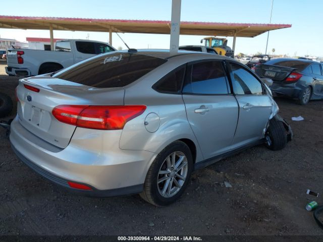 Photo 3 VIN: 1FADP3F27HL206519 - FORD FOCUS 