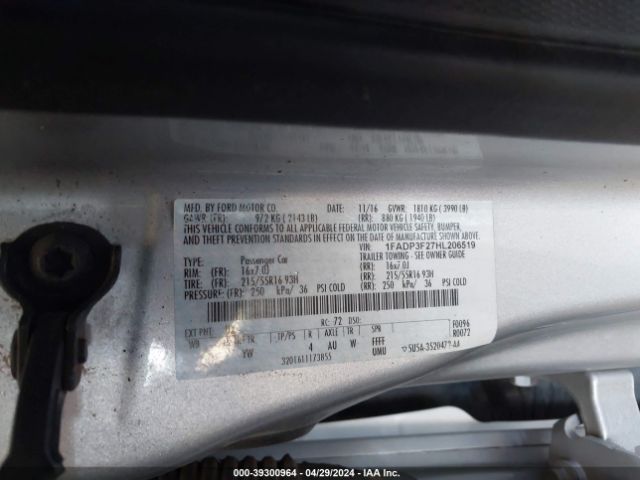 Photo 8 VIN: 1FADP3F27HL206519 - FORD FOCUS 