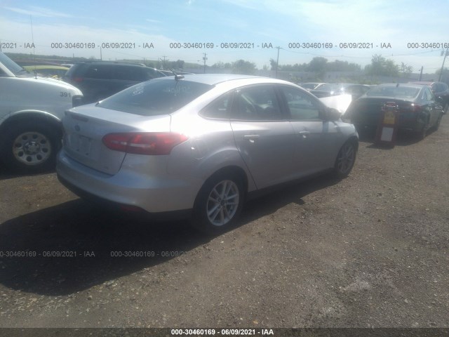 Photo 3 VIN: 1FADP3F27HL233025 - FORD FOCUS 