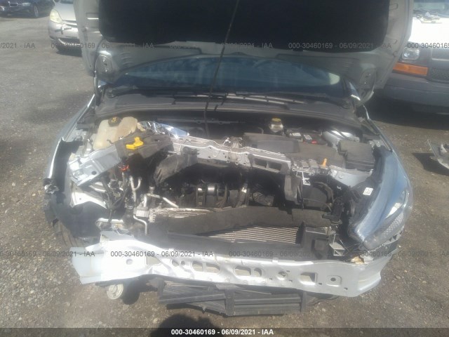 Photo 9 VIN: 1FADP3F27HL233025 - FORD FOCUS 