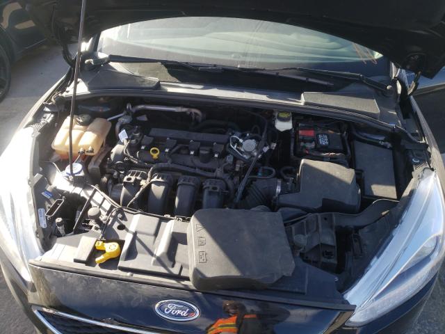 Photo 6 VIN: 1FADP3F27HL263268 - FORD FOCUS 