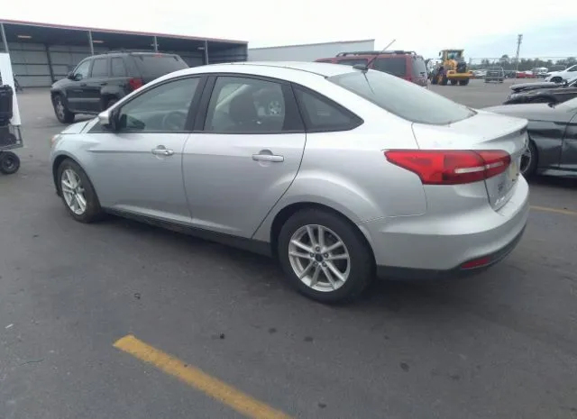 Photo 2 VIN: 1FADP3F27HL281673 - FORD FOCUS 