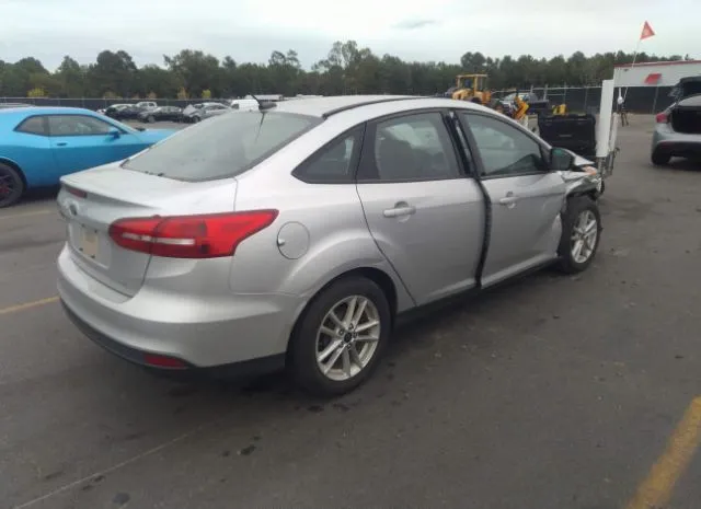 Photo 3 VIN: 1FADP3F27HL281673 - FORD FOCUS 