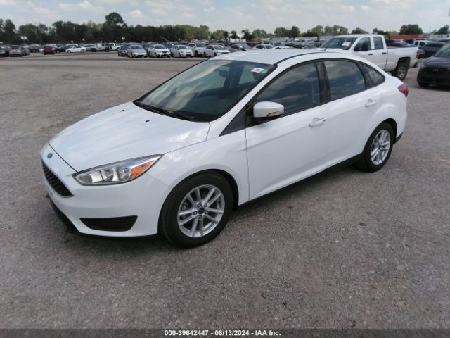 Photo 1 VIN: 1FADP3F27HL300562 - FORD FOCUS 