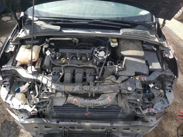 Photo 6 VIN: 1FADP3F27HL317247 - FORD FOCUS SE 