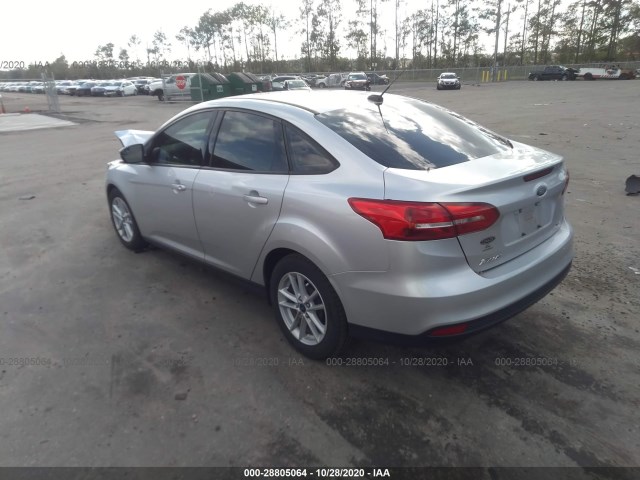 Photo 2 VIN: 1FADP3F27HL327311 - FORD FOCUS 