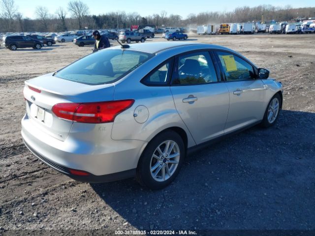 Photo 3 VIN: 1FADP3F27JL208325 - FORD FOCUS 