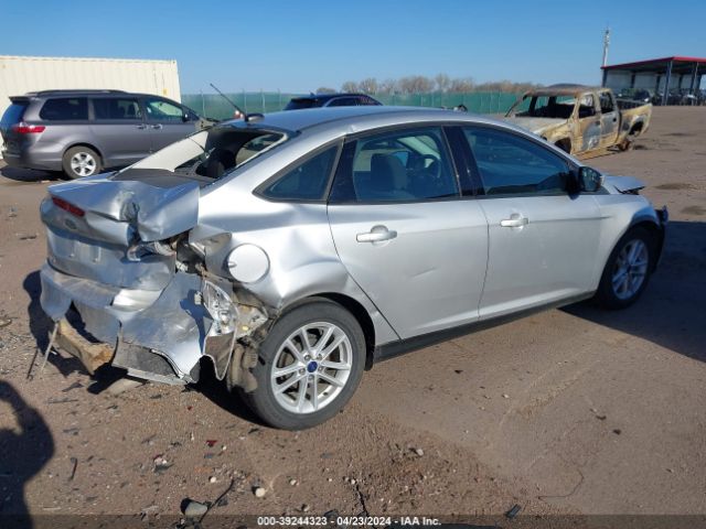 Photo 3 VIN: 1FADP3F27JL252602 - FORD FOCUS 