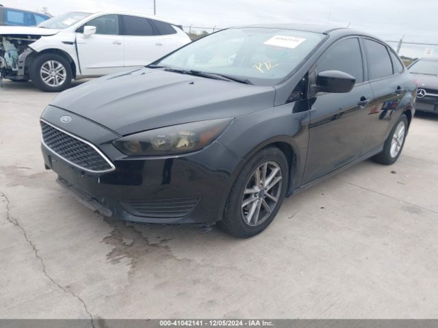 Photo 1 VIN: 1FADP3F27JL255161 - FORD FOCUS 