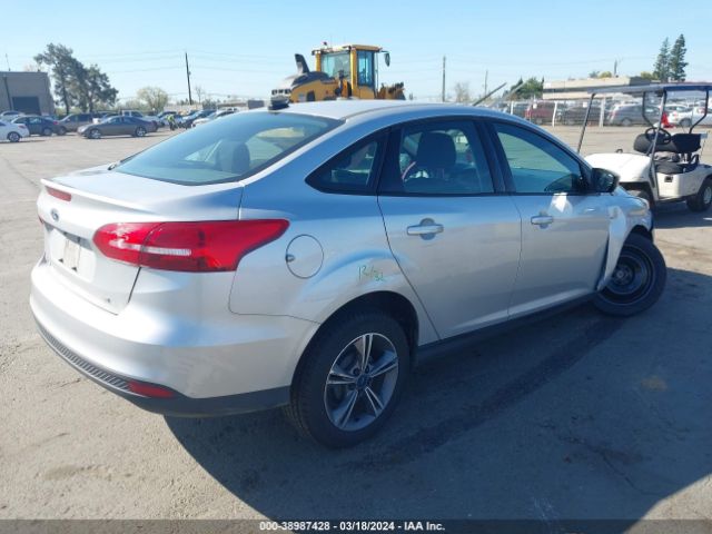 Photo 3 VIN: 1FADP3F27JL313530 - FORD FOCUS 