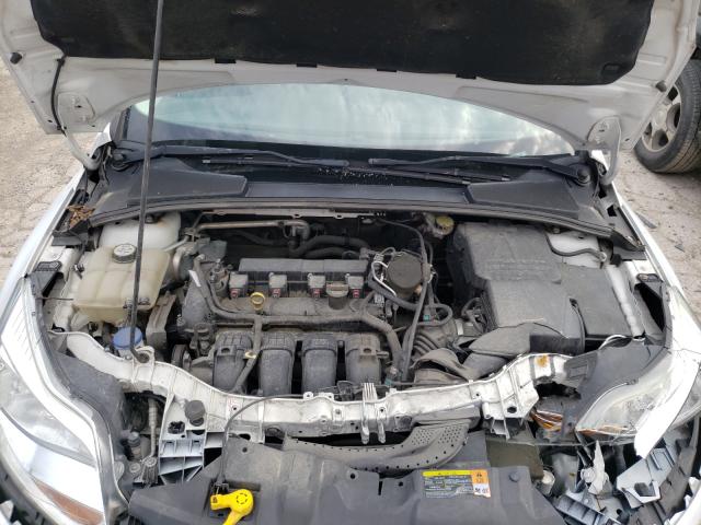 Photo 6 VIN: 1FADP3F28DL114507 - FORD FOCUS SE 