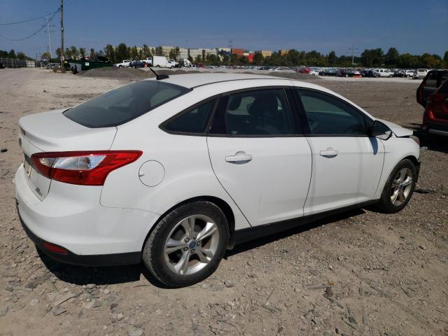 Photo 2 VIN: 1FADP3F28DL122381 - FORD FOCUS SE 