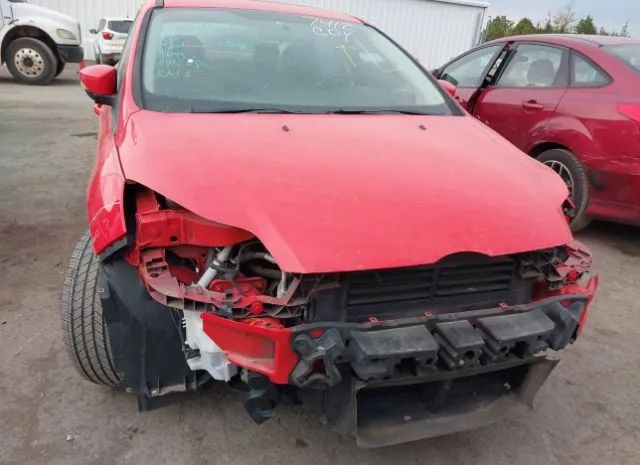 Photo 5 VIN: 1FADP3F28DL124793 - FORD FOCUS 