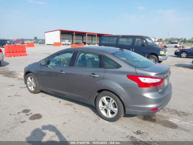 Photo 2 VIN: 1FADP3F28DL131632 - FORD FOCUS 