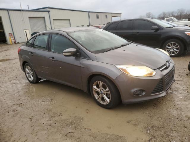 Photo 3 VIN: 1FADP3F28DL178031 - FORD FOCUS SE 