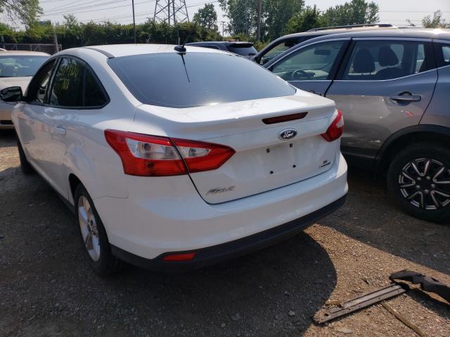 Photo 2 VIN: 1FADP3F28DL243105 - FORD FOCUS SE 