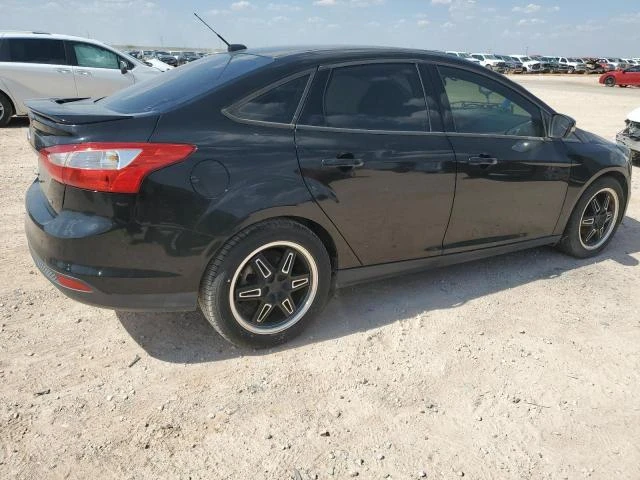 Photo 2 VIN: 1FADP3F28DL246277 - FORD FOCUS SE 