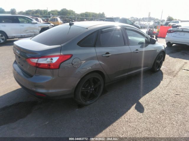 Photo 3 VIN: 1FADP3F28DL267095 - FORD FOCUS 