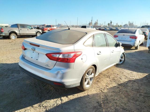 Photo 3 VIN: 1FADP3F28DL272071 - FORD FOCUS SE 