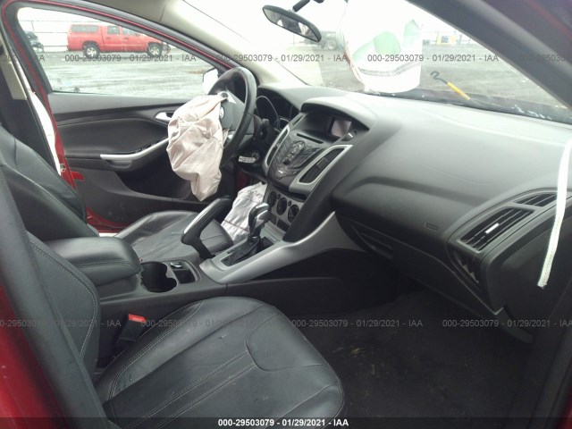 Photo 4 VIN: 1FADP3F28DL284849 - FORD FOCUS 