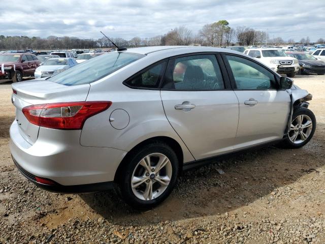 Photo 2 VIN: 1FADP3F28DL291557 - FORD FOCUS 