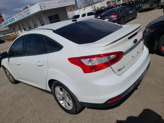 Photo 2 VIN: 1FADP3F28DL292921 - FORD FOCUS 