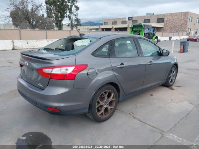 Photo 3 VIN: 1FADP3F28DL297214 - FORD FOCUS 