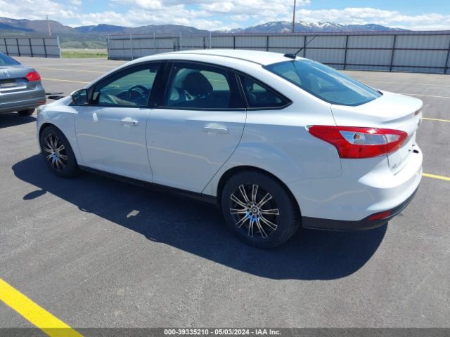 Photo 2 VIN: 1FADP3F28DL307756 - FORD FOCUS 