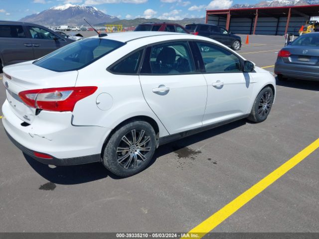 Photo 3 VIN: 1FADP3F28DL307756 - FORD FOCUS 