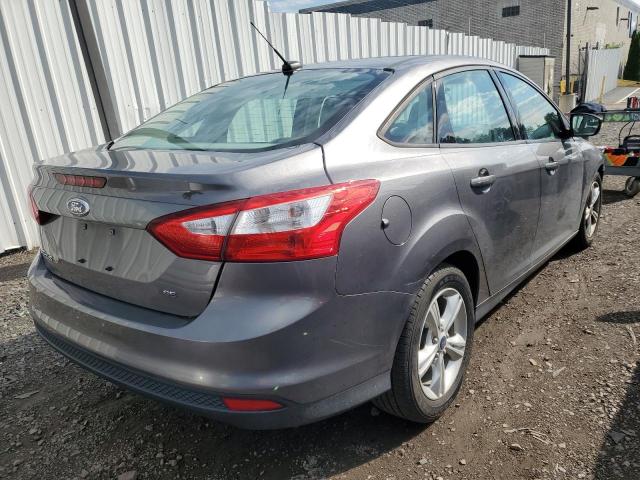 Photo 2 VIN: 1FADP3F28DL311502 - FORD FOCUS SE 