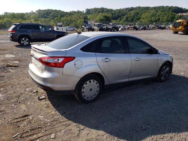 Photo 2 VIN: 1FADP3F28DL349991 - FORD FOCUS 